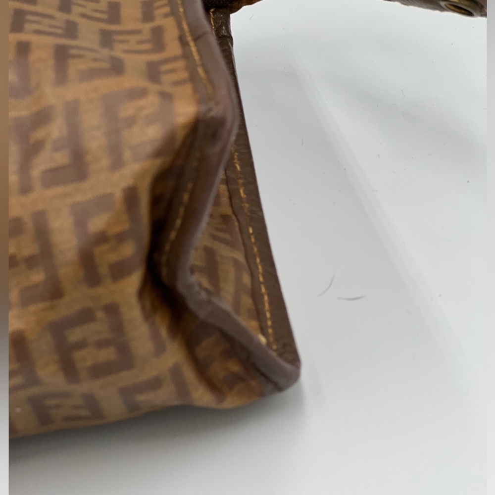 Fendi vintage top zip and side snap clutch - Picture 6 of 13